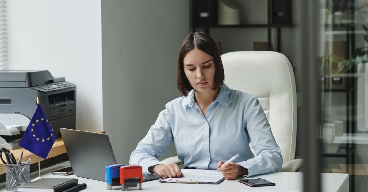 Schengen Visa Agencies, Cover Letter Tips & Booking Links for Indian Applicants in the UK
