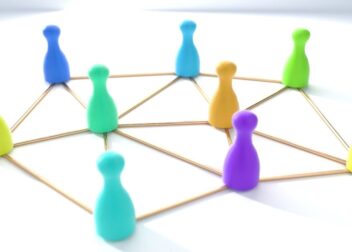 Building a Strong LinkedIn Profile and Networking in the UK