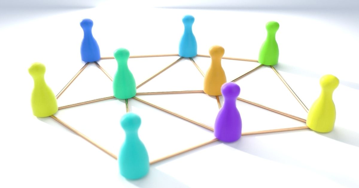Building a Strong LinkedIn Profile and Networking in the UK