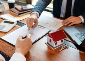 How to Understand Housing Contracts in the UK